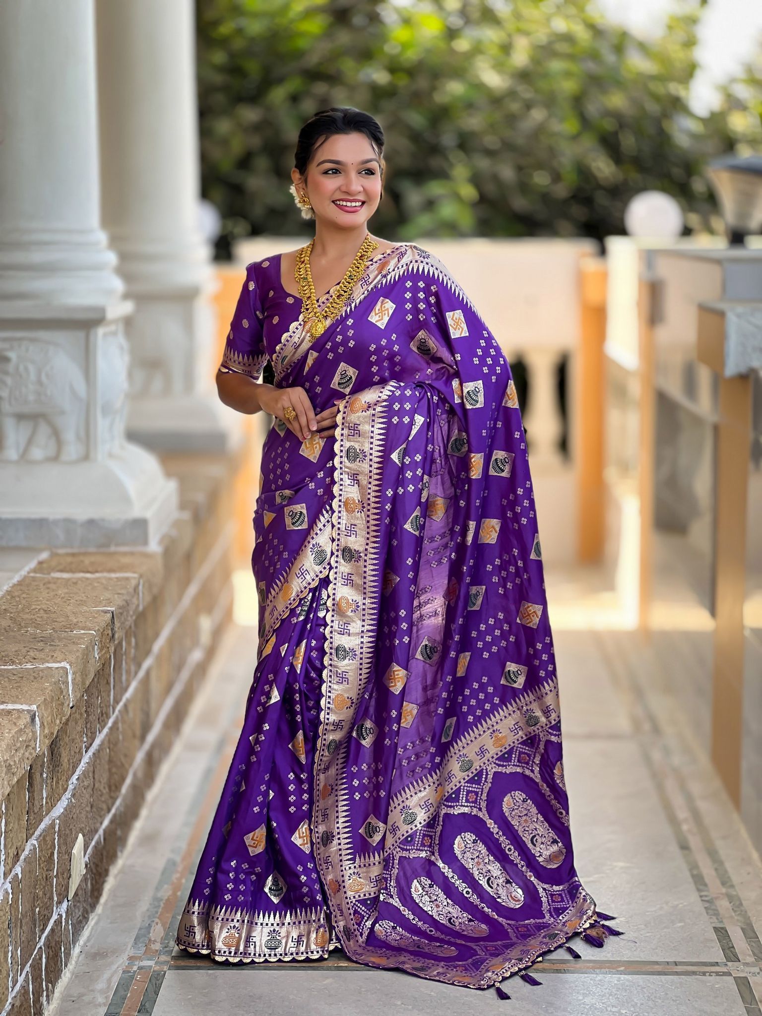 Dolla Silk All-Over Meenakari Woven Saree with Unstitched Blouse